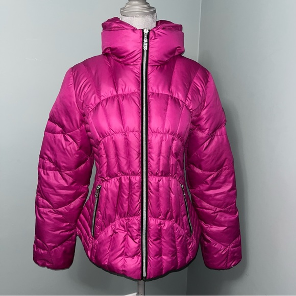 Guess Jackets & Coats Guess Puffer Jacket Size Medium Down And